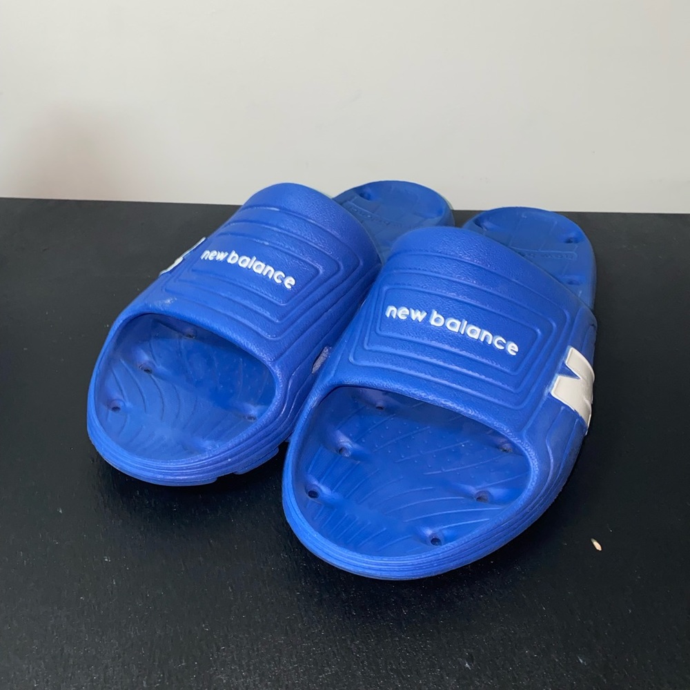 Men’s 13 New Balance Shower Slides